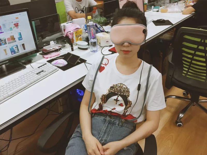 技眼罩缓疲劳、助睡眠让你舒服到上瘾！九游会真人游戏第一品牌零差评的黑科(图12)